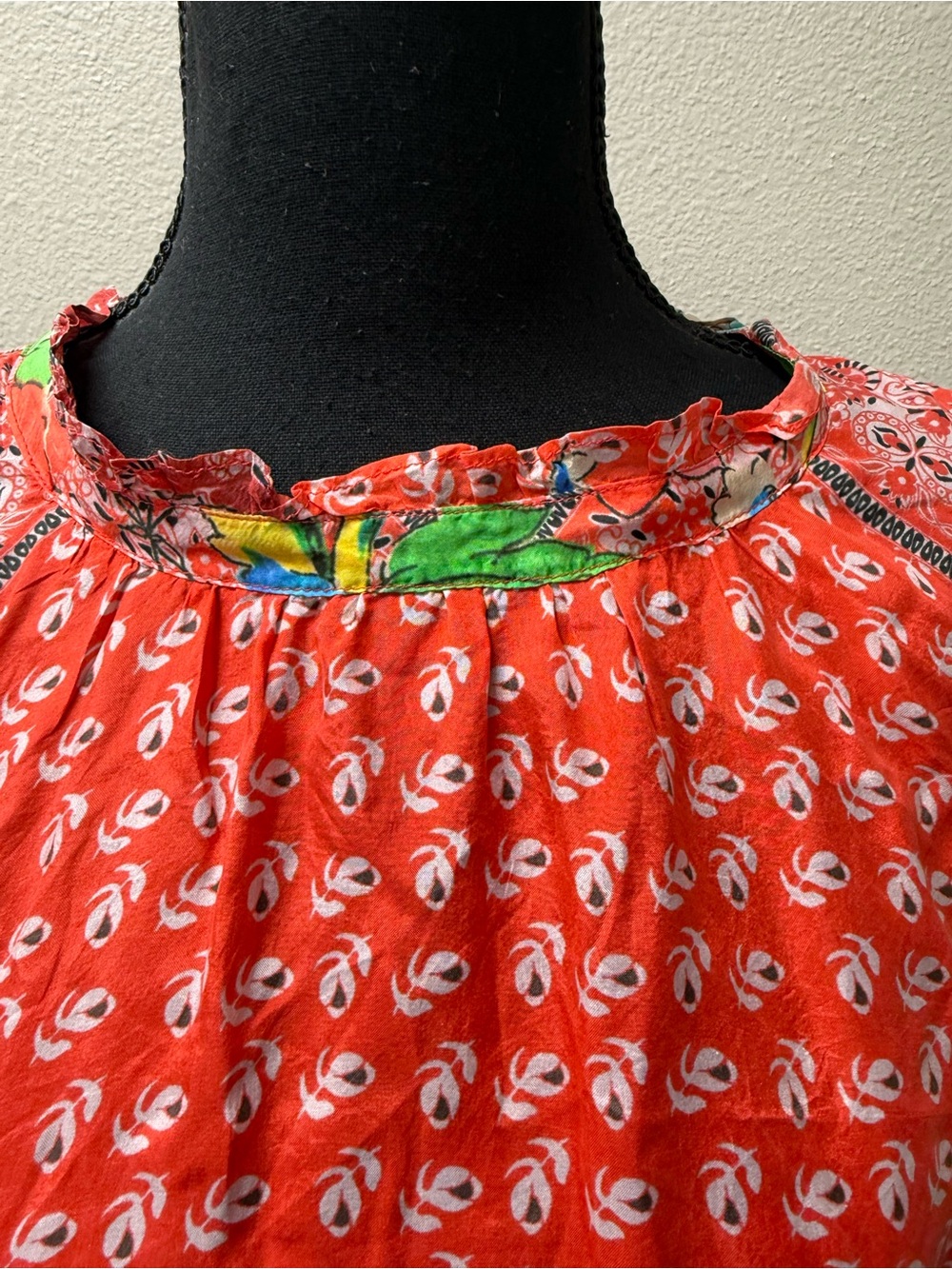 Johnny Was XL Coral Floral Boho Blouse Scallop Hem Cottagecore Resort Top Chic - Picture 3 of 10